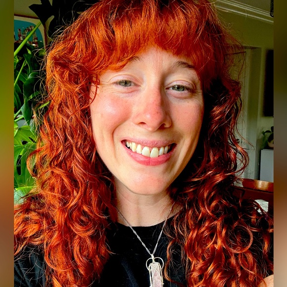 Meet your Posher, Erin - Picture 1 of 1